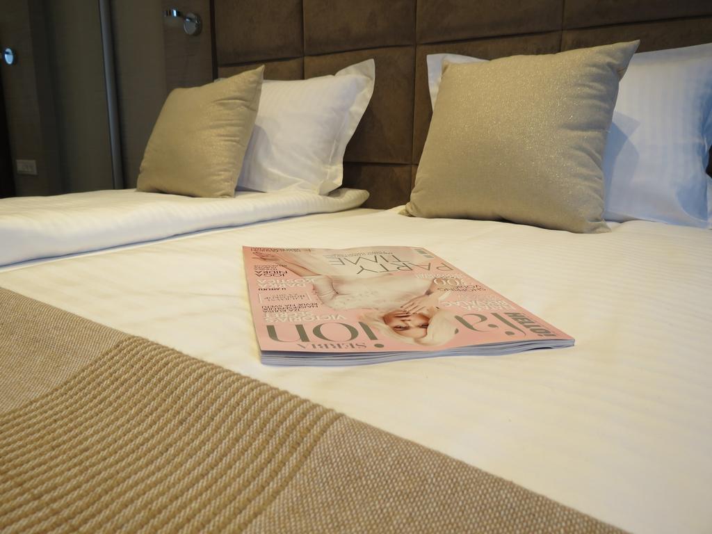 Aria Royal Nusic Apartment Belgrado Buitenkant foto