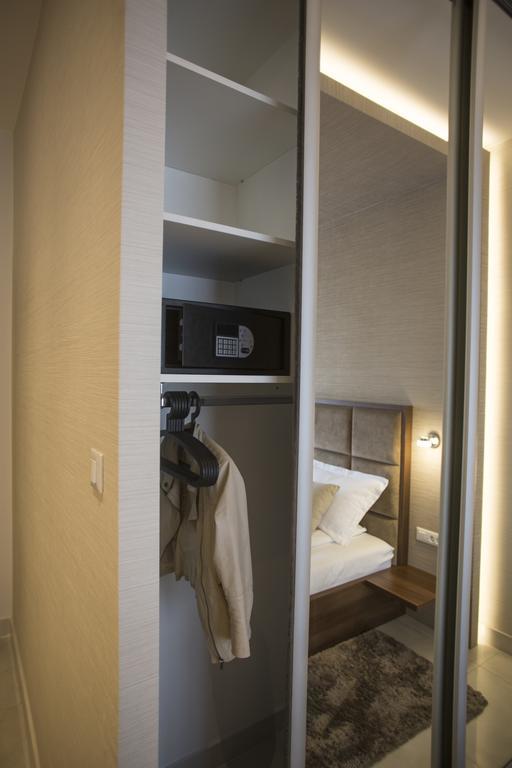 Aria Royal Nusic Apartment Belgrado Buitenkant foto